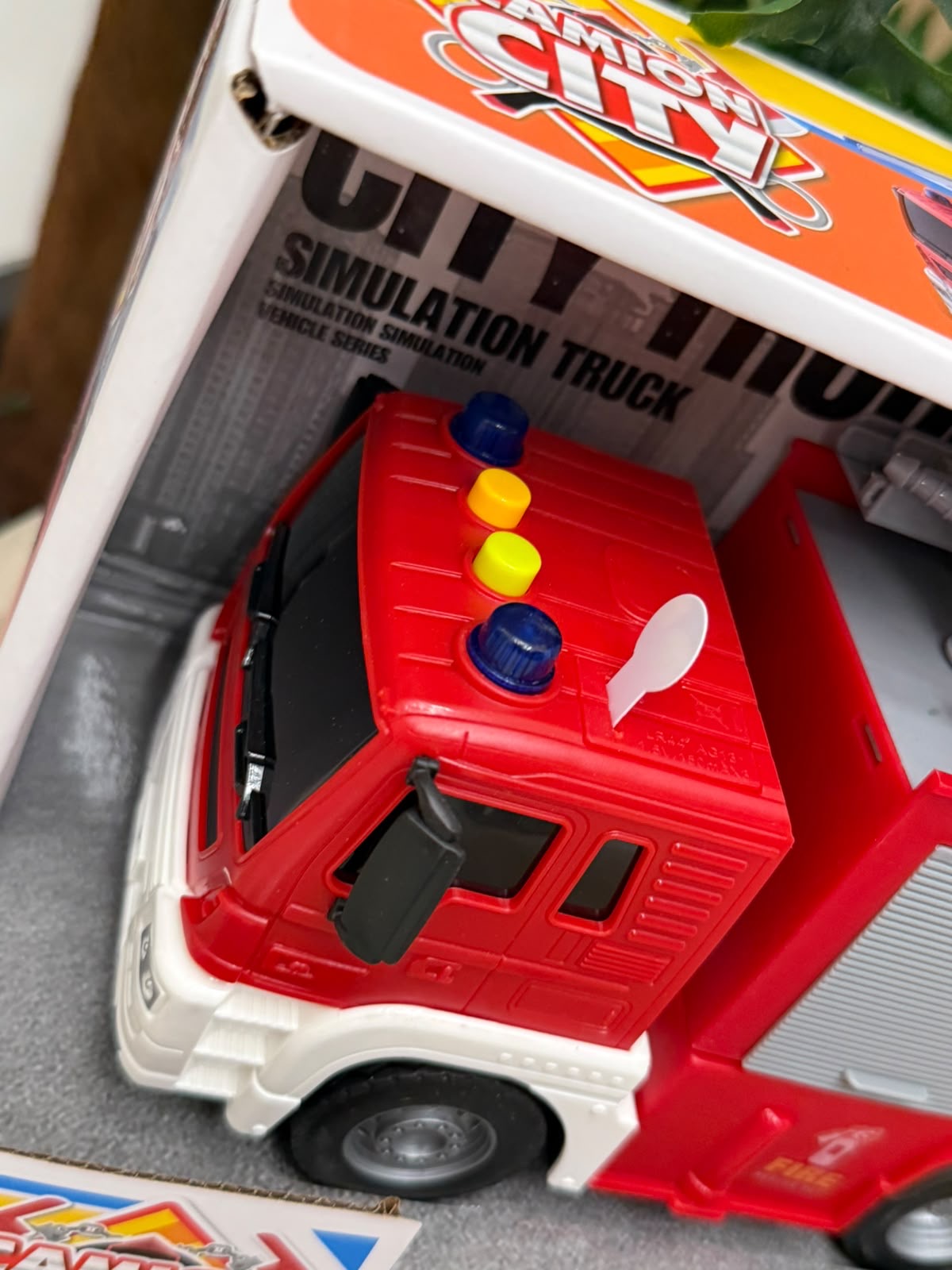 Camion City Red