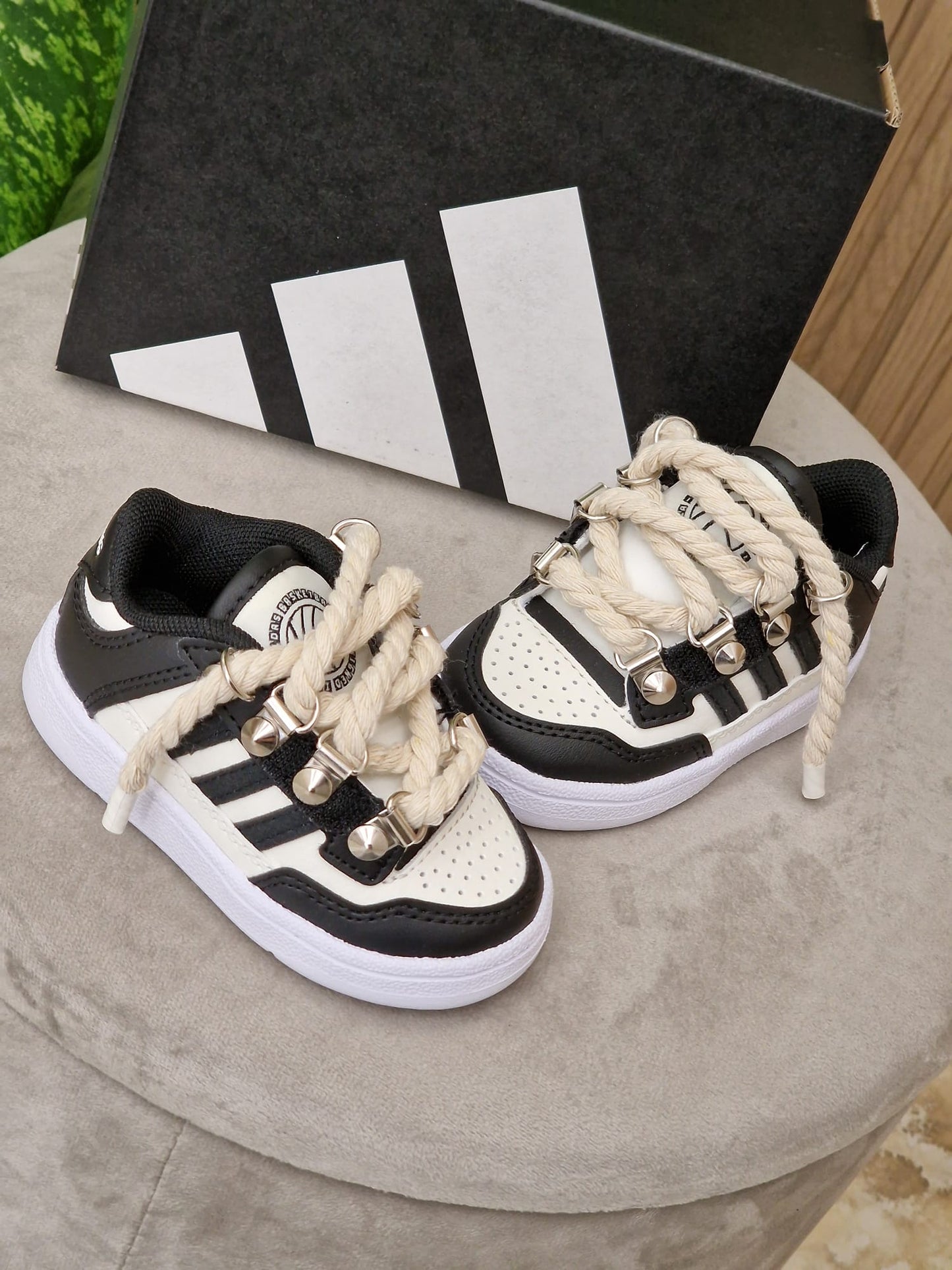 Adidas Rapid Noir Limited