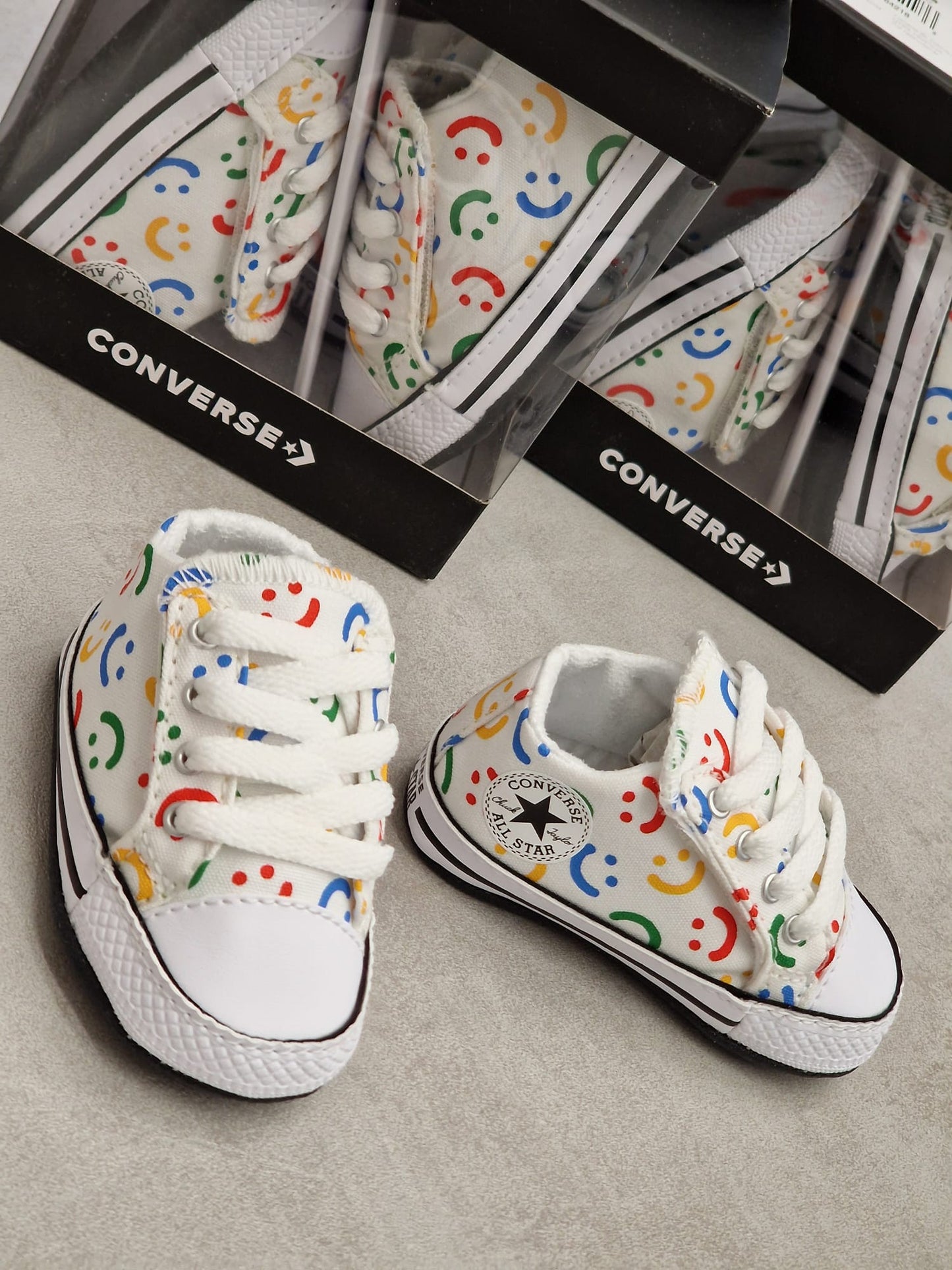 Converse Multi Color