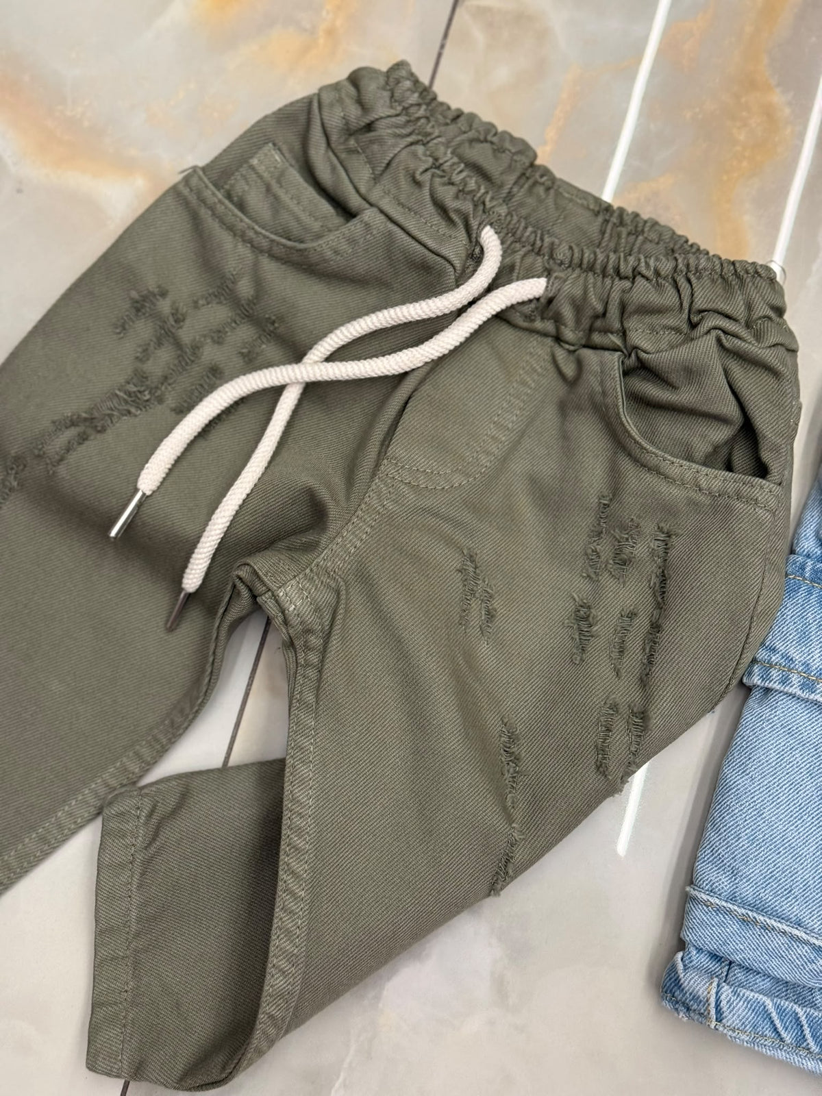 Jeans winner