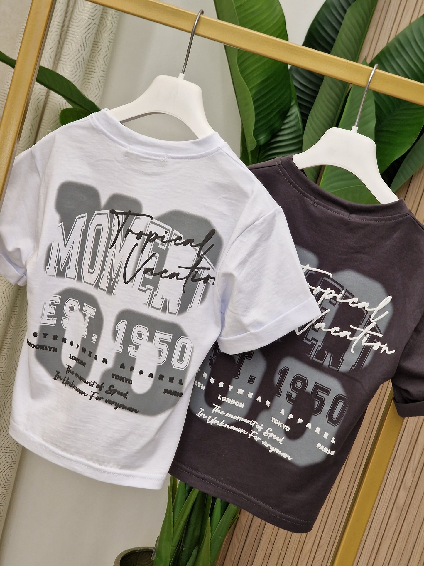 Shirt Moment