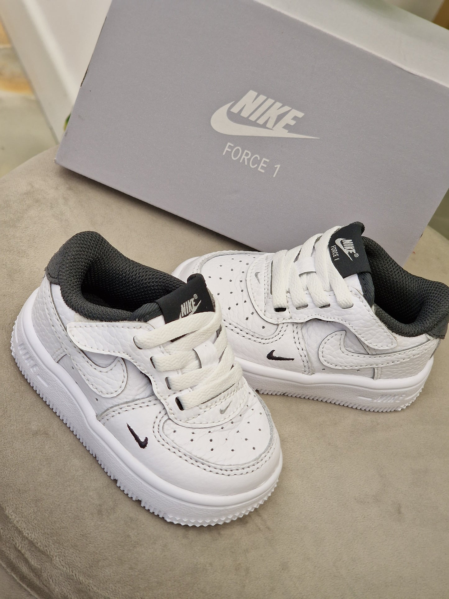 Nike Force 1 low