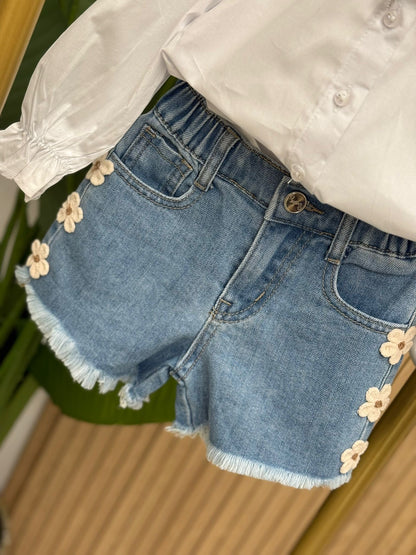 Short Danila Flowers