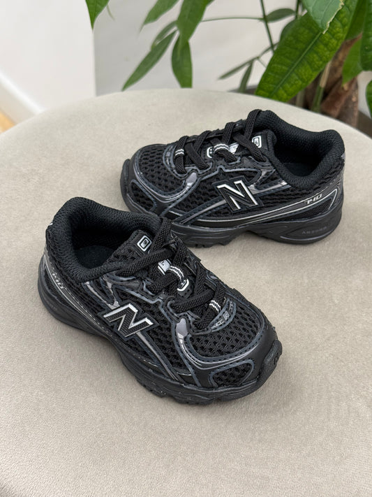 New Balance 740 KIDS