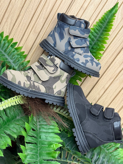 Anfibi Militare Ming