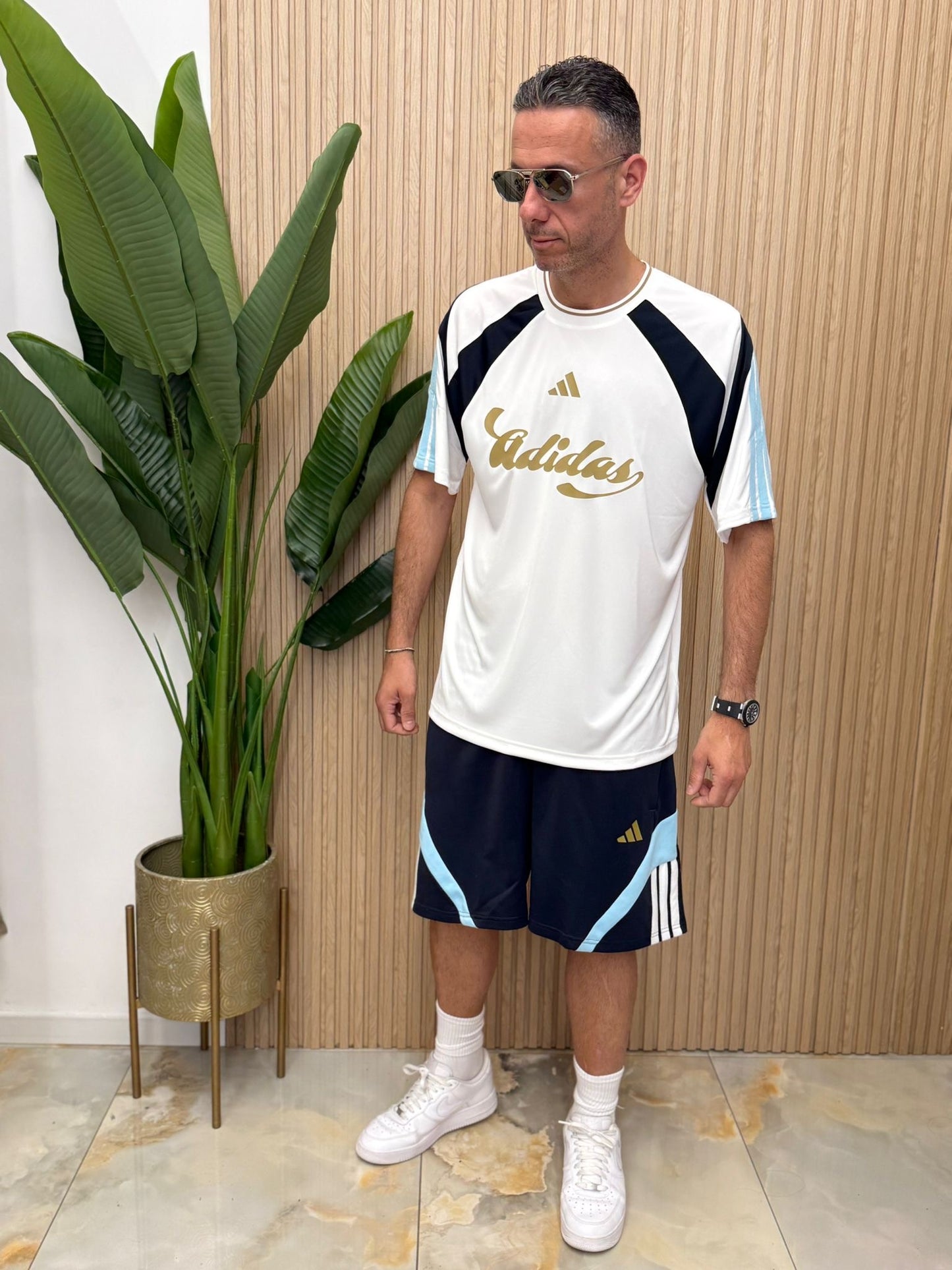 Completo Adidas tiro np tee