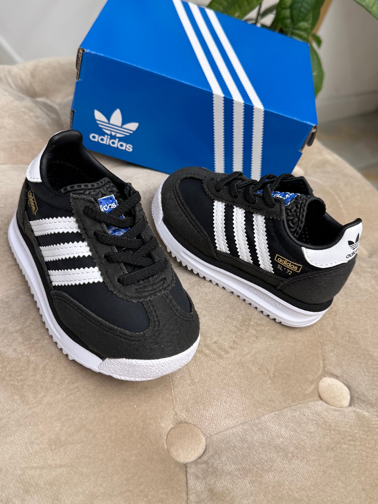 Scarpe Adidas SL 72