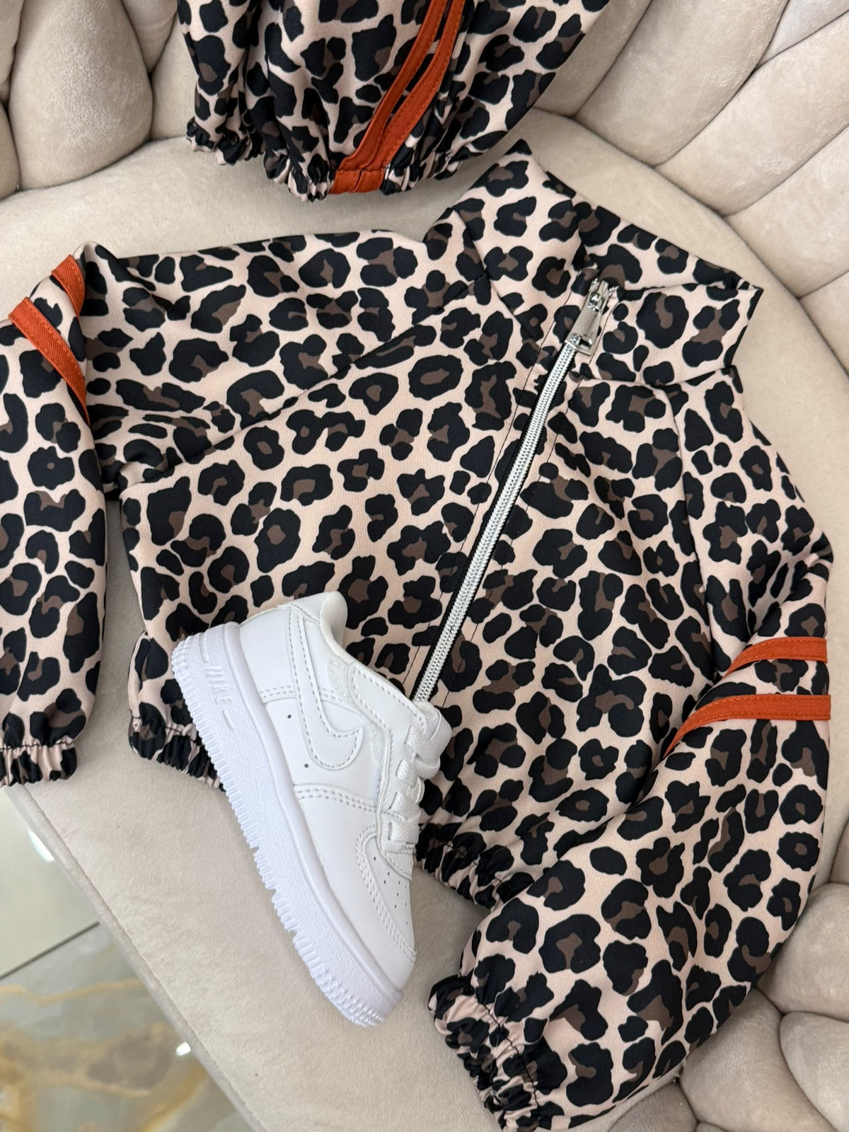 Tuta Olga leopard