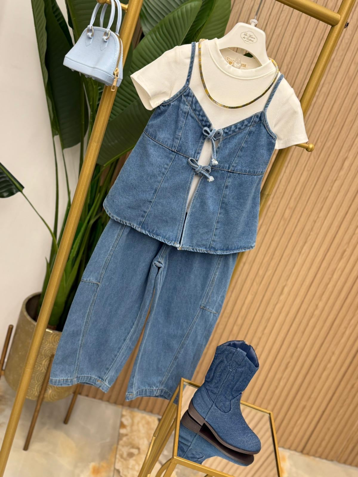 Coordinato Yuly