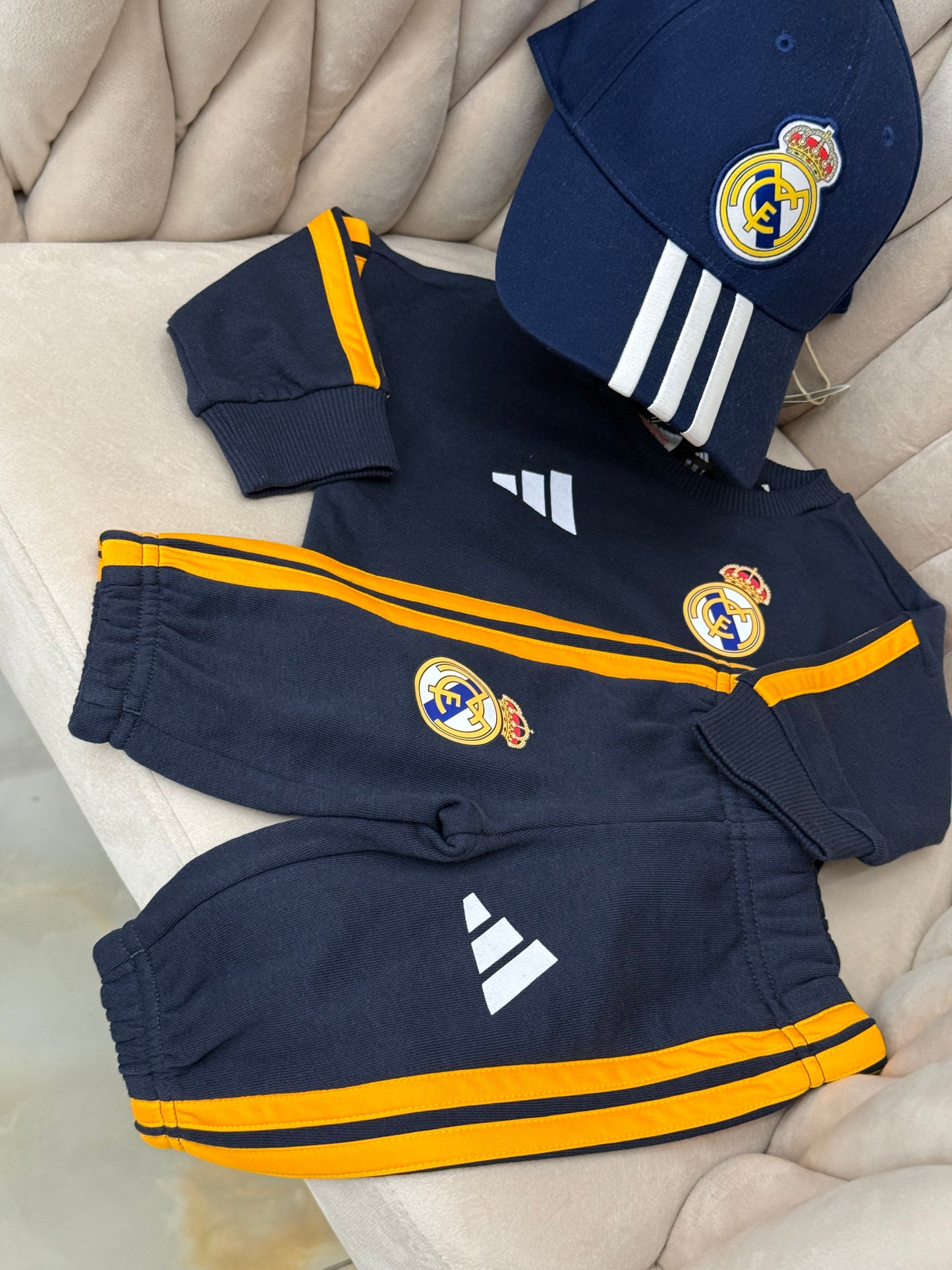 Tuta Real Madrid Kids