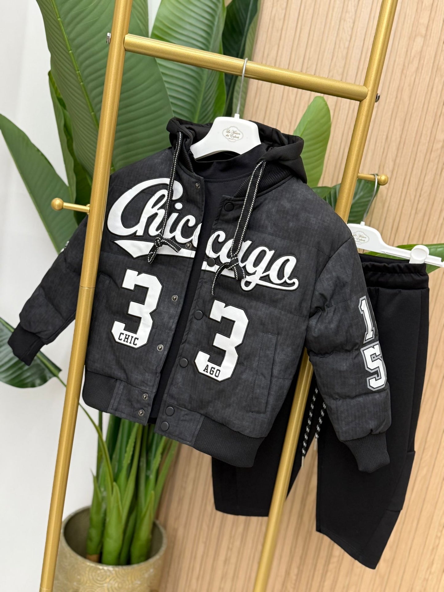 College Chic-Ago 33