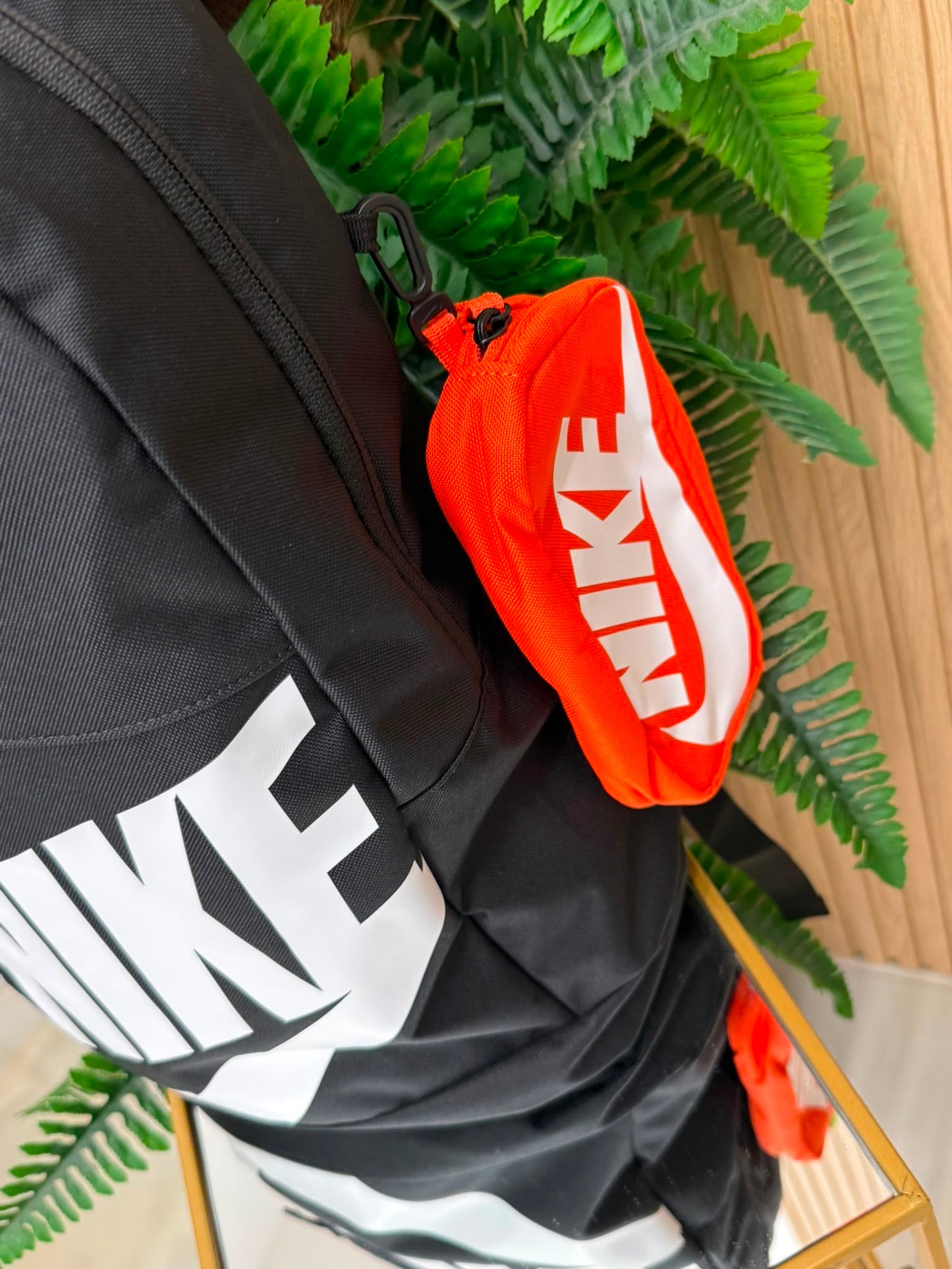 Zaino Nike Noir Orange