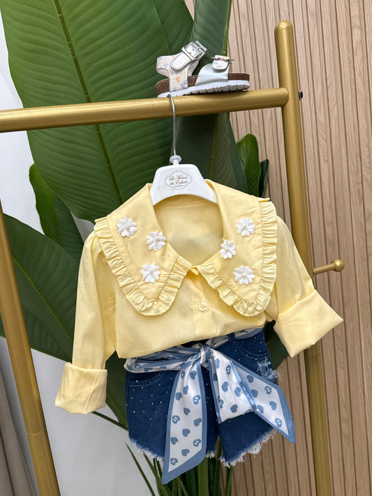 Shorts Daisy Flower