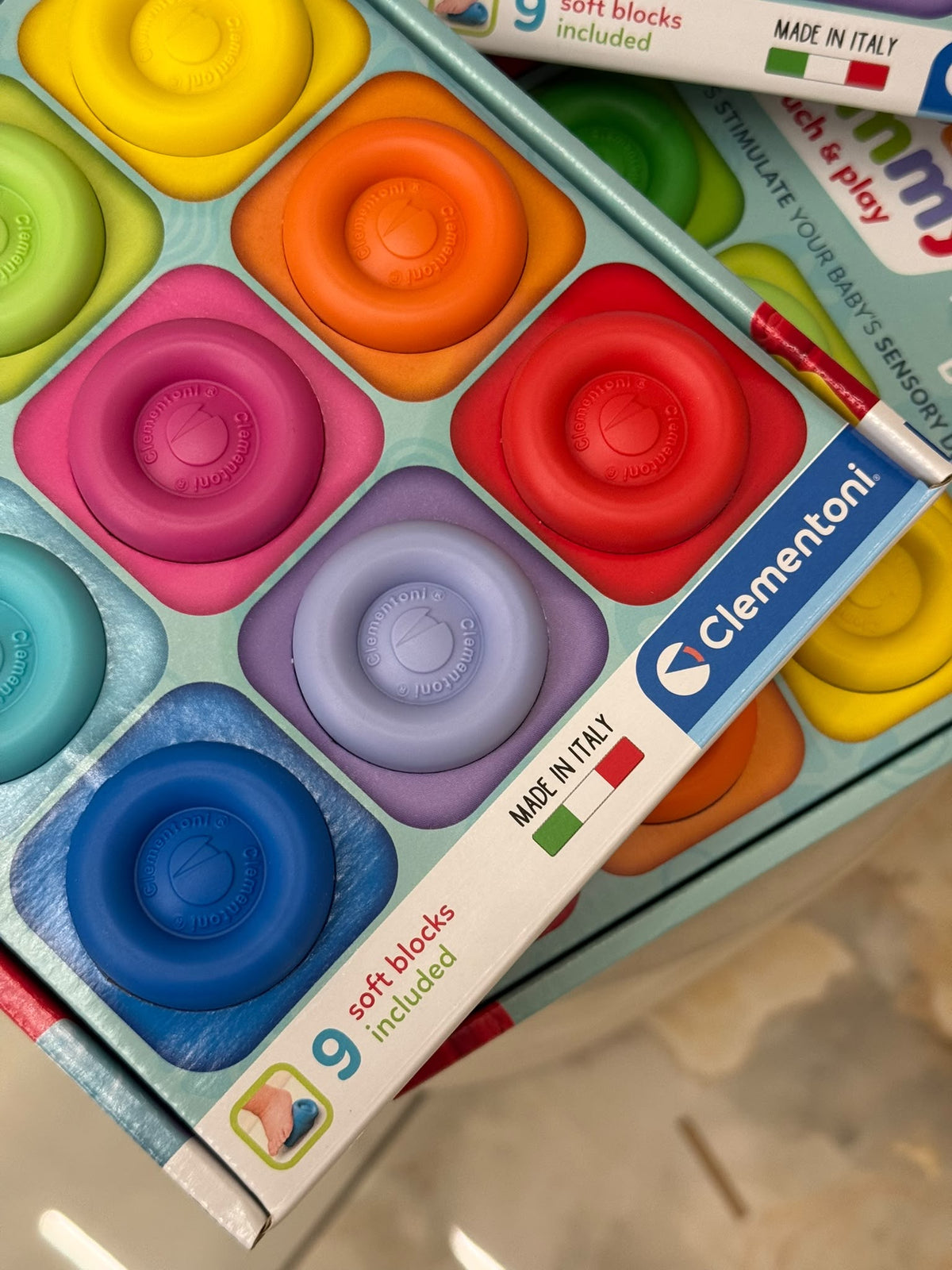 Costruzione Clemmy in gomma