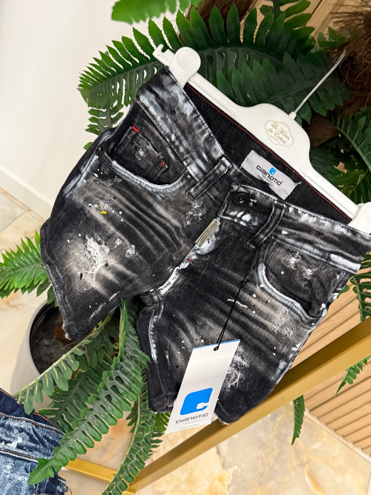 Bermuda Cianotic Promos