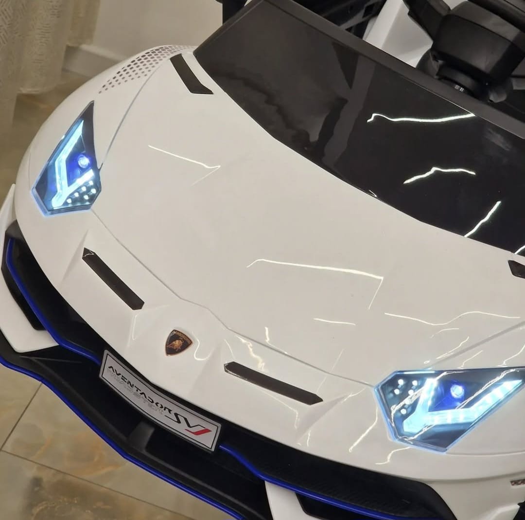 Lamborghini White