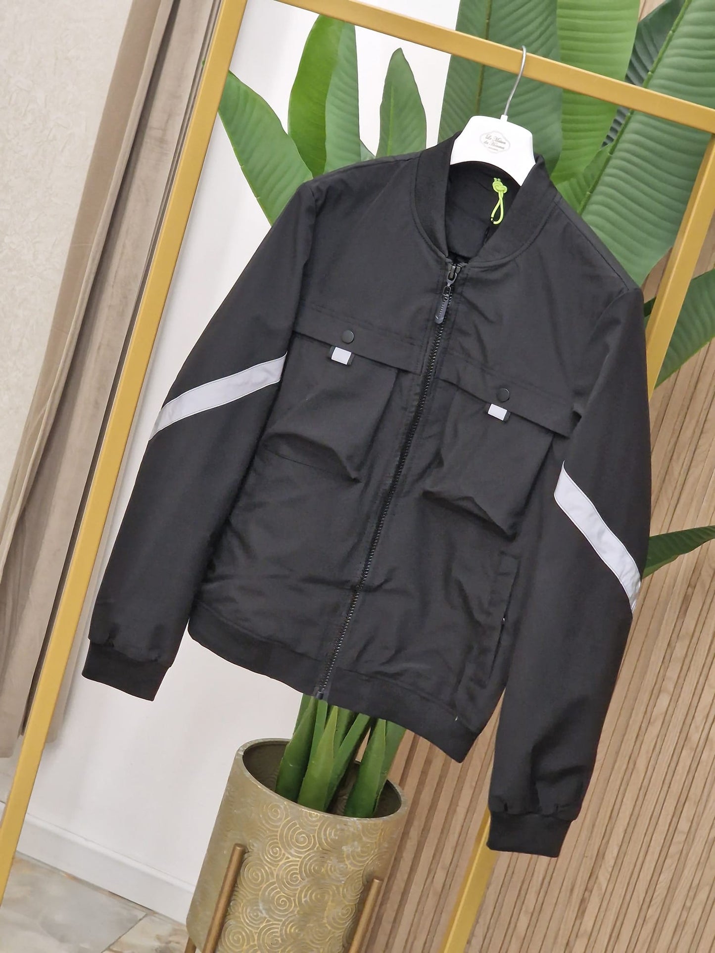 Jacket Pier