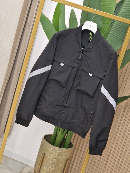 Jacket Pier