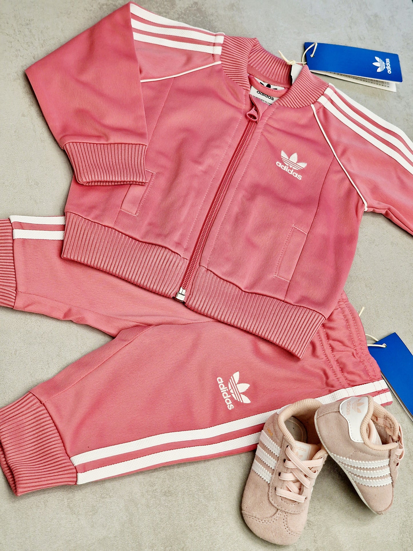 Tuta adidas pink